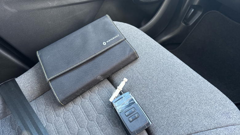 Renault Zoe 80KW Iconic R110 50KWh Rapid Charge 5dr Auto Electric Hatchback